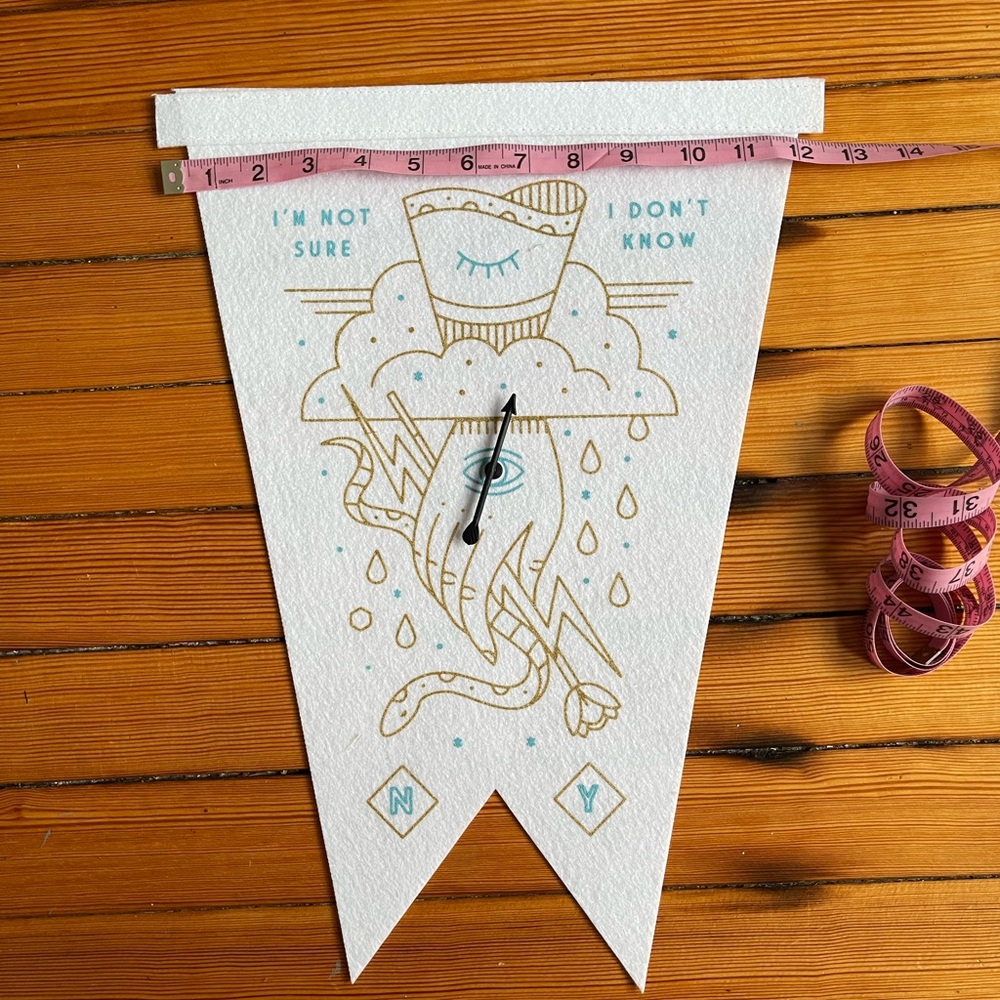 Beeteeth Felt Pennant - Picture 5 of 5